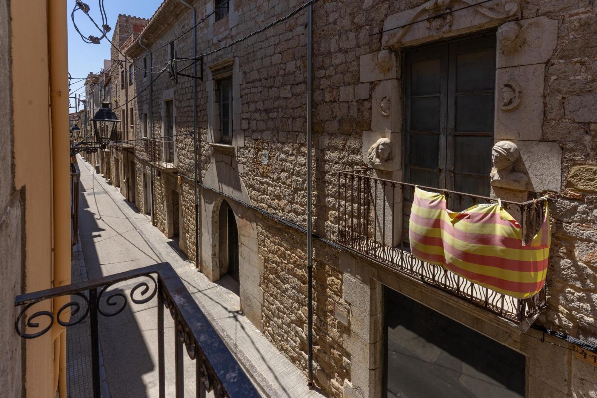 Empordanna, Apartamento Con Encanto En El Corazon Del Emporda Torroella de Montgrí Eksteriør billede